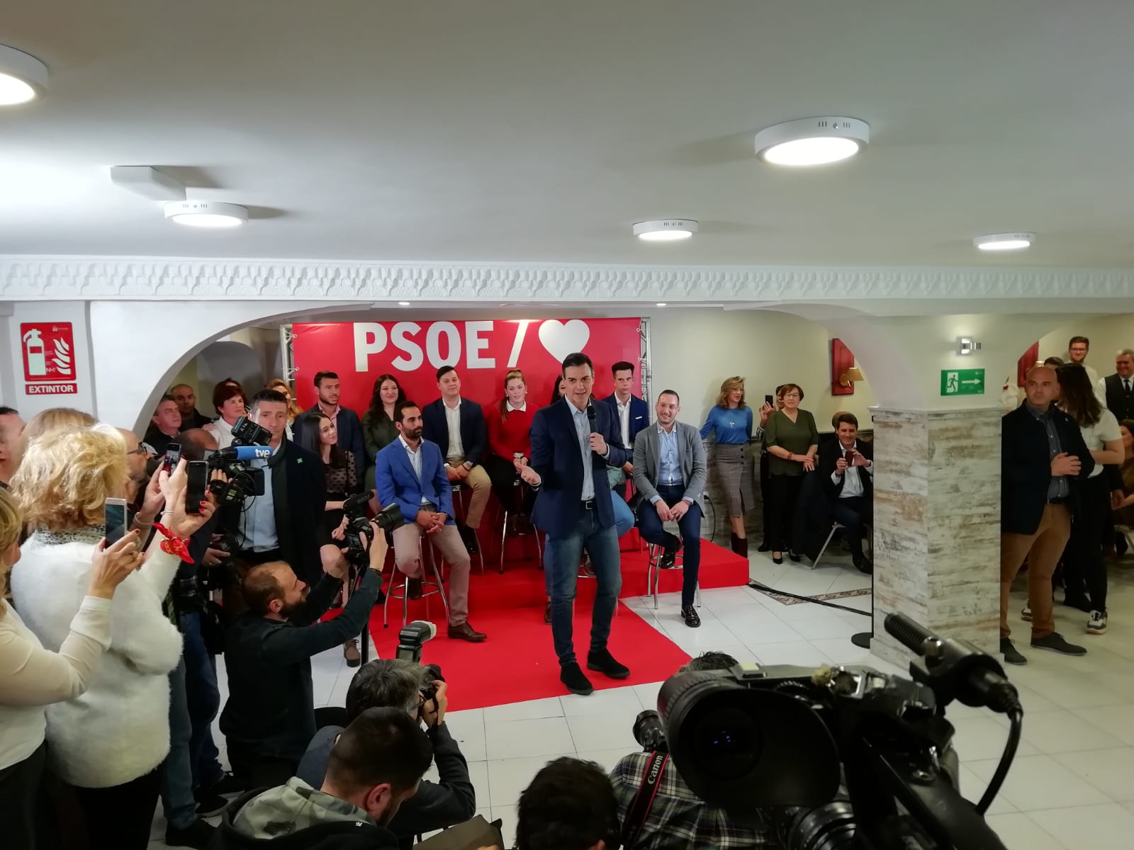 #28A: Pedro Sánchez llama a agrupar el voto de izquierdas en torno al PSOE para frenar «la suma de las derechas»