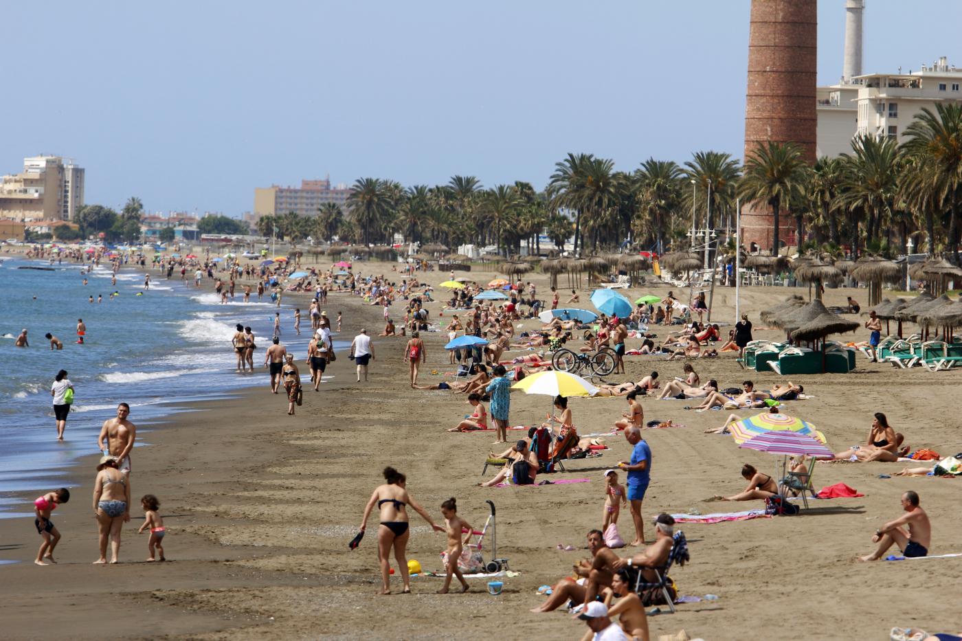 CCOO presenta un conflicto colectivo denunciando las condiciones laborales de «los vigilantes de la playa»