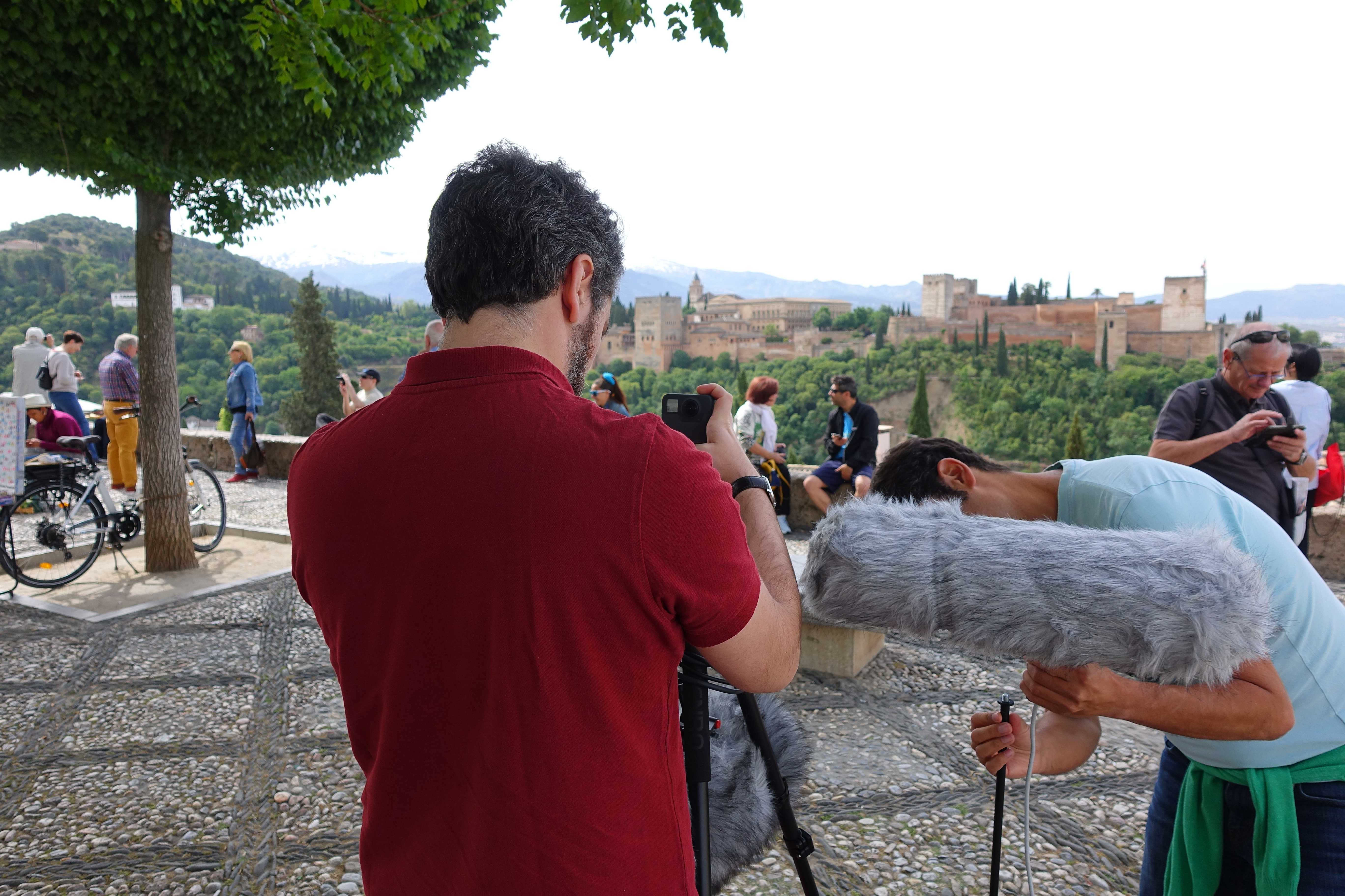 El ruido durante el confinamiento fue cien veces menor a lo habitual en las zonas más turísticas de Granada