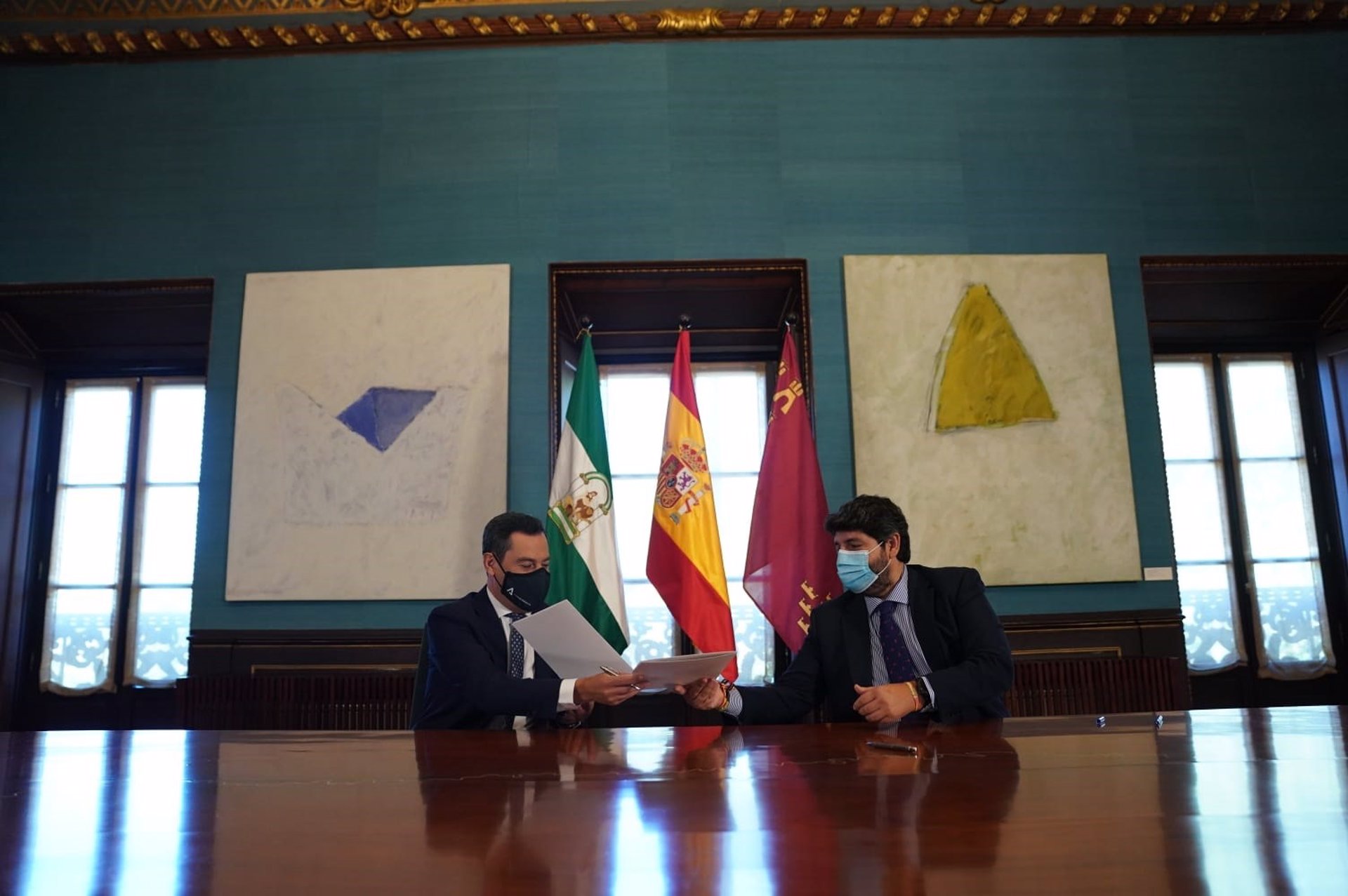 Andalucía y Murcia demandan al Gobierno central la reforma de la financiación y un fondo transitorio